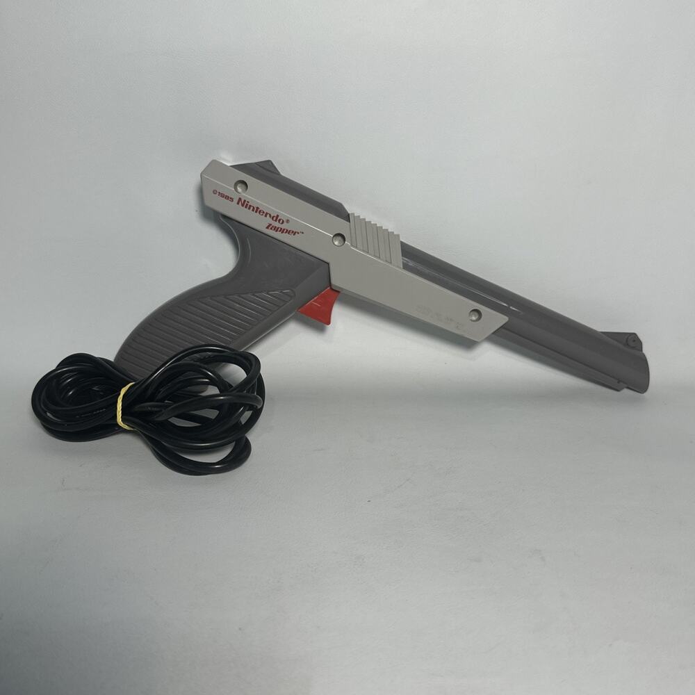 Vintage 1985 Nintendo Zapper Gray Model NES-005 Made in Japan OEM UNTESTED